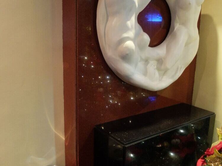 هتل Fields Walking Street