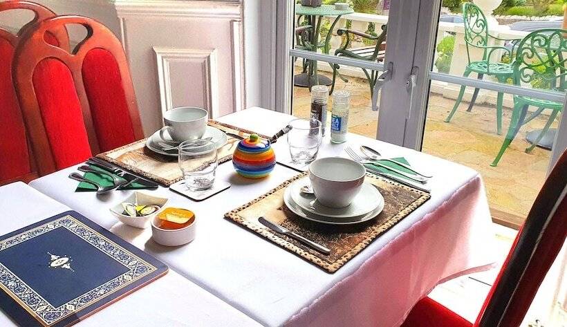 فندق Fleurie Guest House