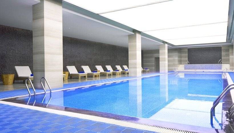 هتل Four Points By Sheraton Hefei, Shushan