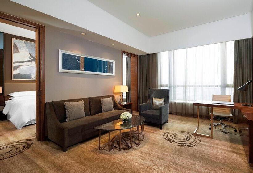 هتل Four Points By Sheraton Hefei, Shushan