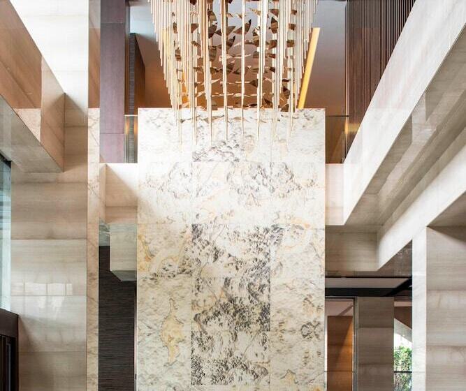 Hotel Four Points By Sheraton Hefei, Shushan