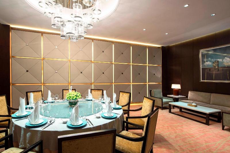 هتل Four Points By Sheraton Hefei, Shushan