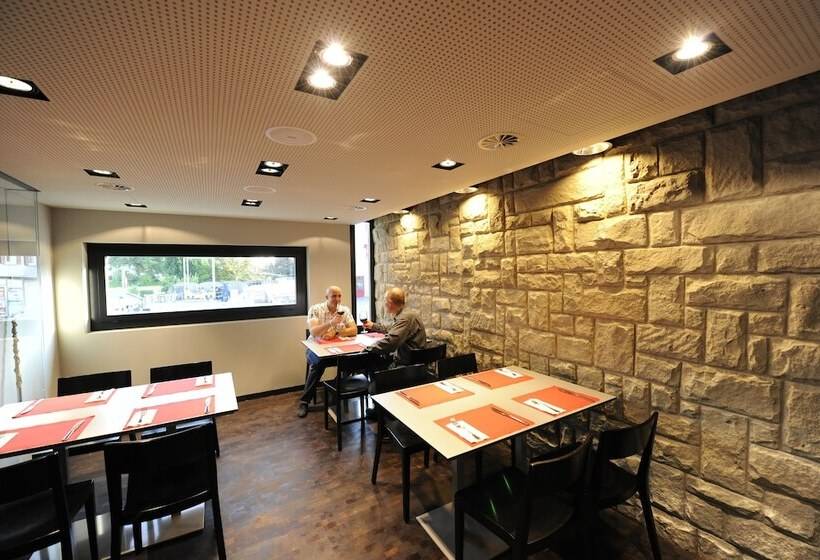 Отель Freihof Swiss Lodge