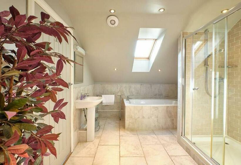 בית מלון כפרי Grassington Lodge