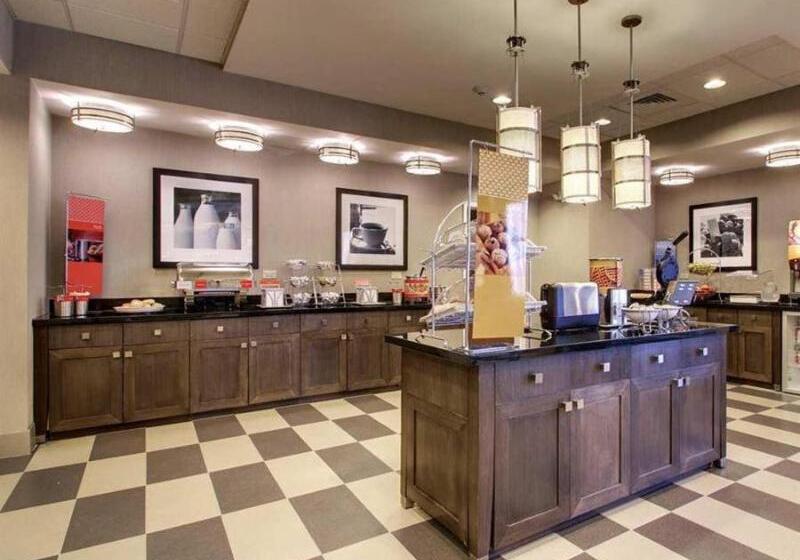 فندق Hampton Inn Hernando