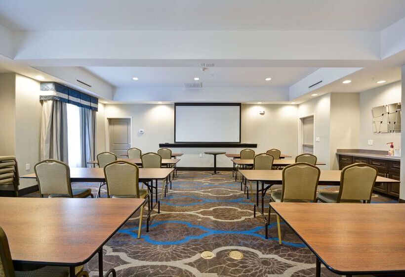 호텔 Hampton Inn Kenedy