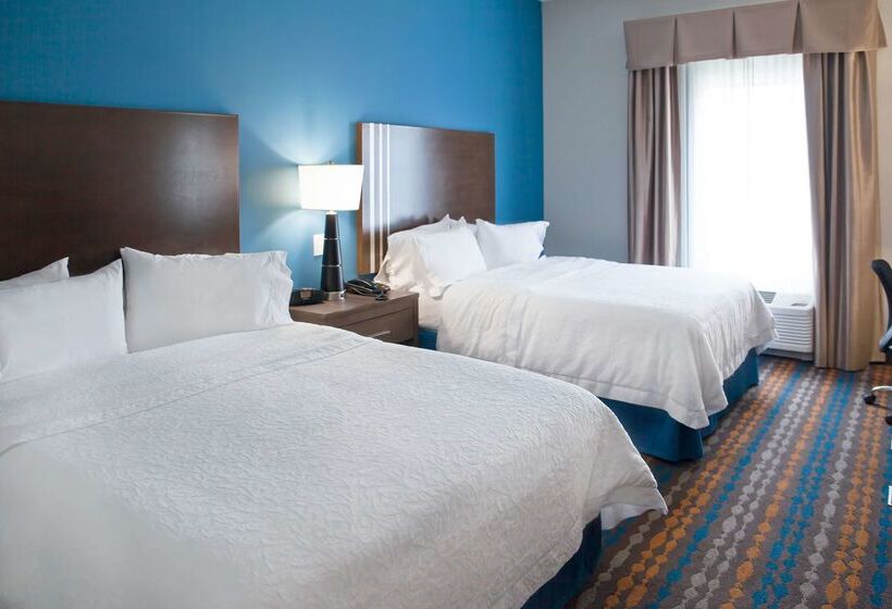 호텔 Hampton Inn Kenedy