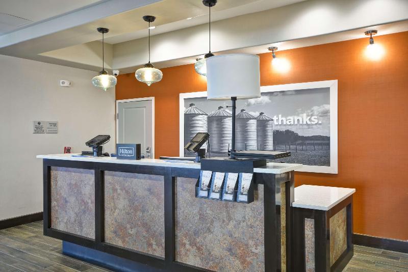 호텔 Hampton Inn Kenedy