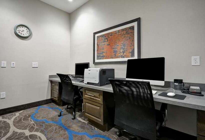 호텔 Hampton Inn Kenedy