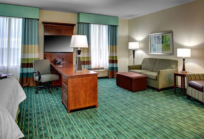 فندق Hampton Inn & Suites Coconut Creek