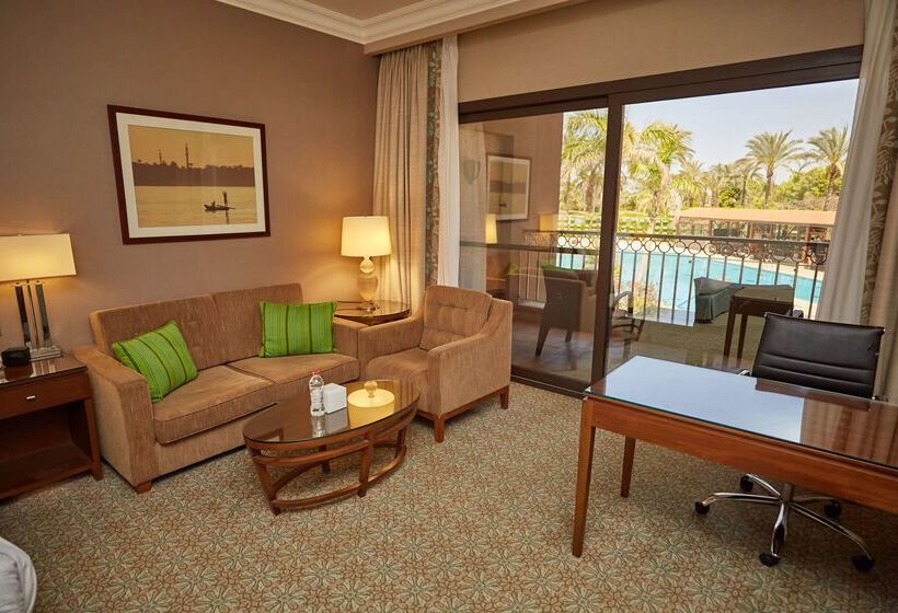 فندق Hilton Alexandria King S Ranch