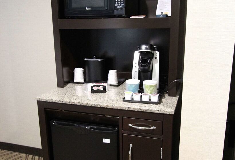 فندق Hilton Garden Inn Findlay