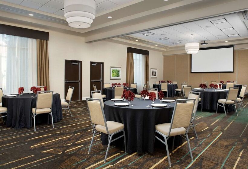 فندق Hilton Garden Inn Gallup