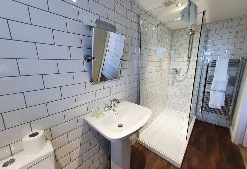 בית מלון כפרי Holmwood House Guest Accommodation