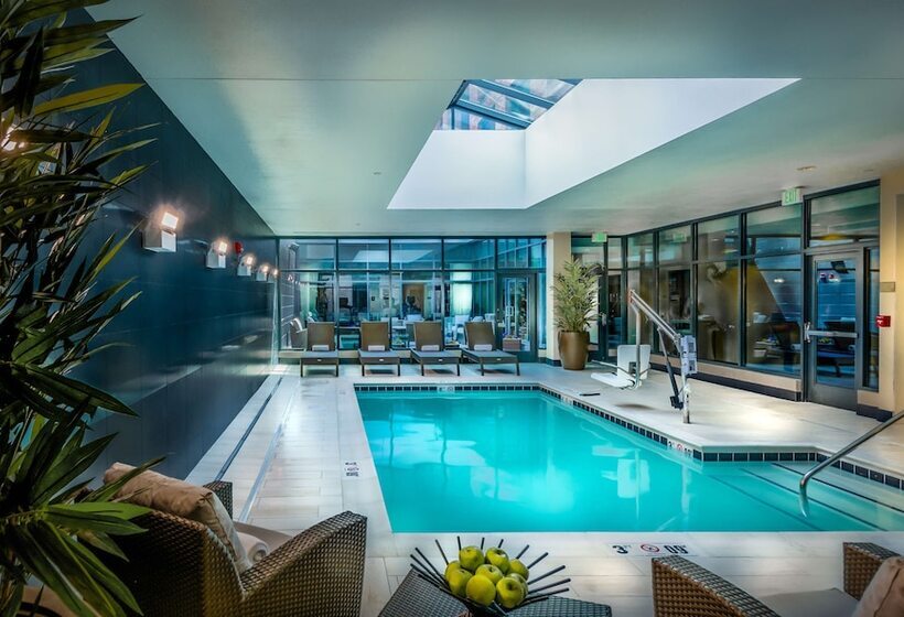 Отель Hyatt Place Baltimore Inner Harbor