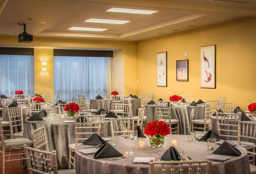 Отель Hyatt Place Baltimore Inner Harbor