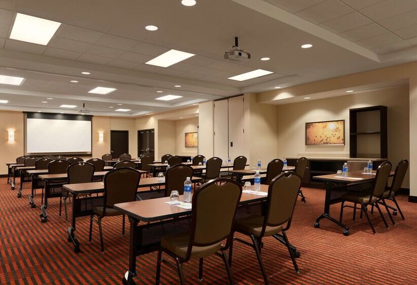 Отель Hyatt Place Omaha/downtown Old Market