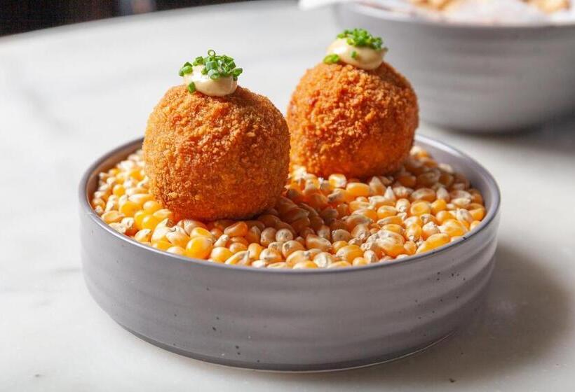 Kimpton Hotel Monaco Pittsburgh, An Ihg