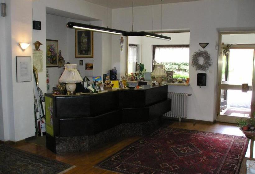 Отель La Campagnola