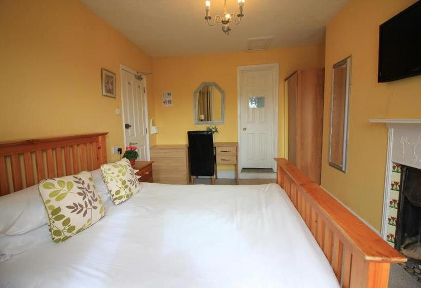 בית מלון כפרי Lichfield House