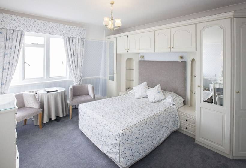 هتل Livermead House