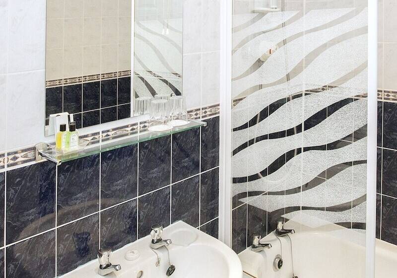 هتل Livermead House