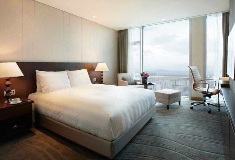 Lotte City Hotel Jeju