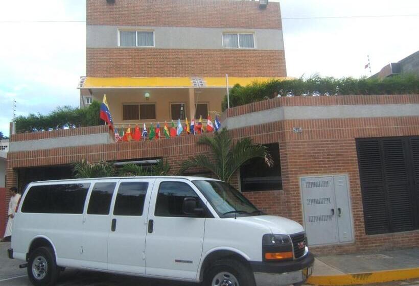 酒店 Muevete Por Vargas