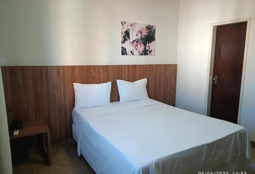 Отель Oscar Blue Montes Claros