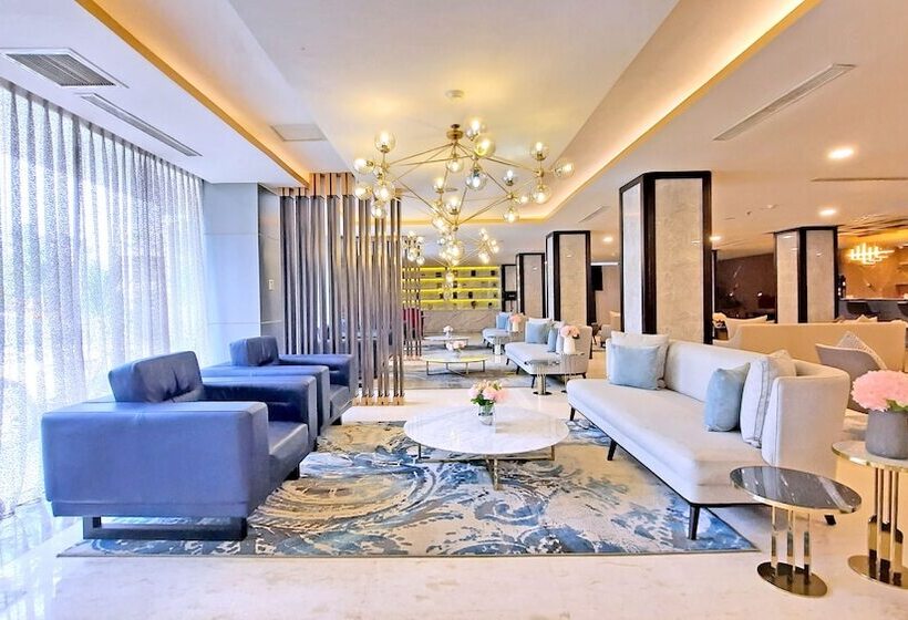 호텔 Plaza Inn Kendari