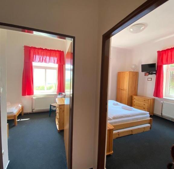 בית מלון כפרי Pod šikmou Věží