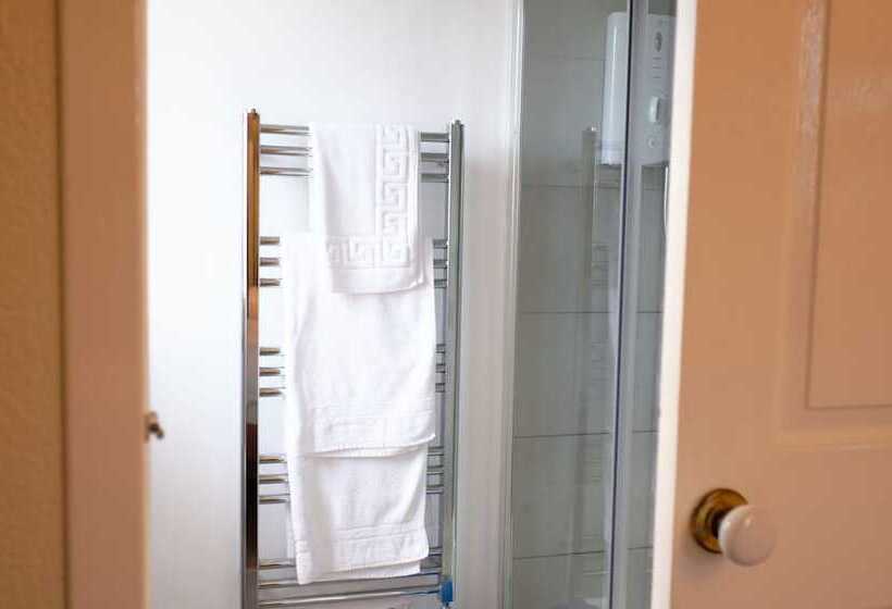 酒店 Ravenswood Guest House