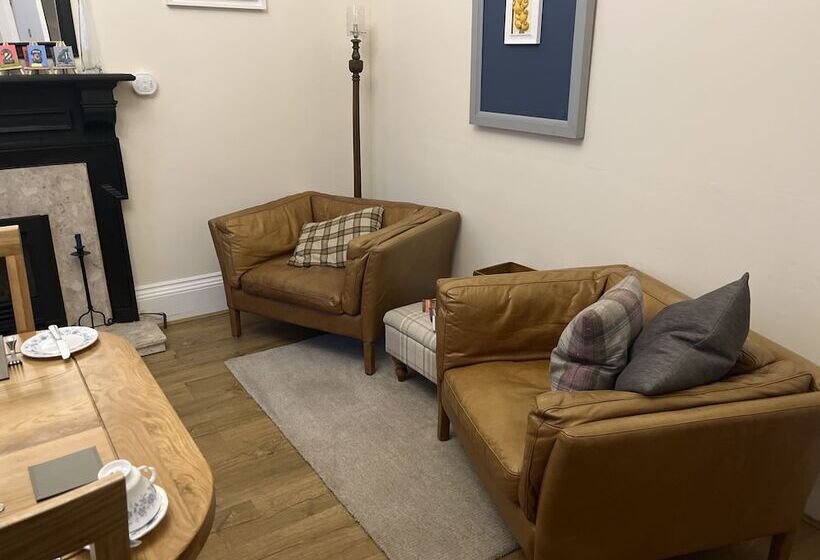 酒店 Ravenswood Guest House