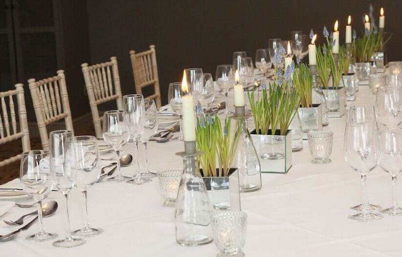 בית מלון כפרי Red Hall