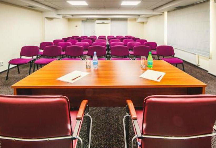 هتل Reikartz Mariupol