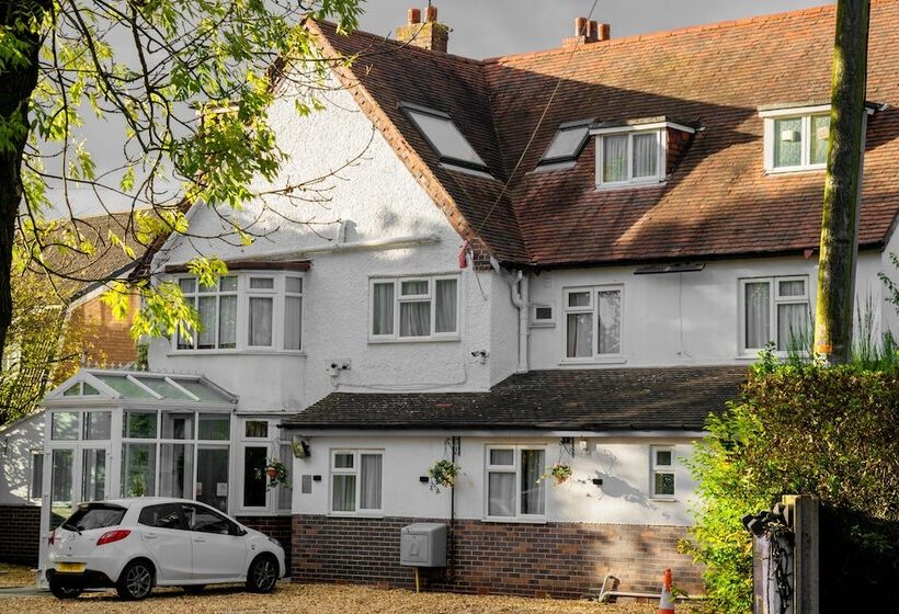 Royal Square Hotel   Nec & Birmingham Airport