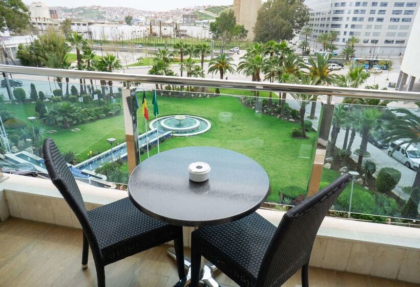 هتل Royal Tulip City Center