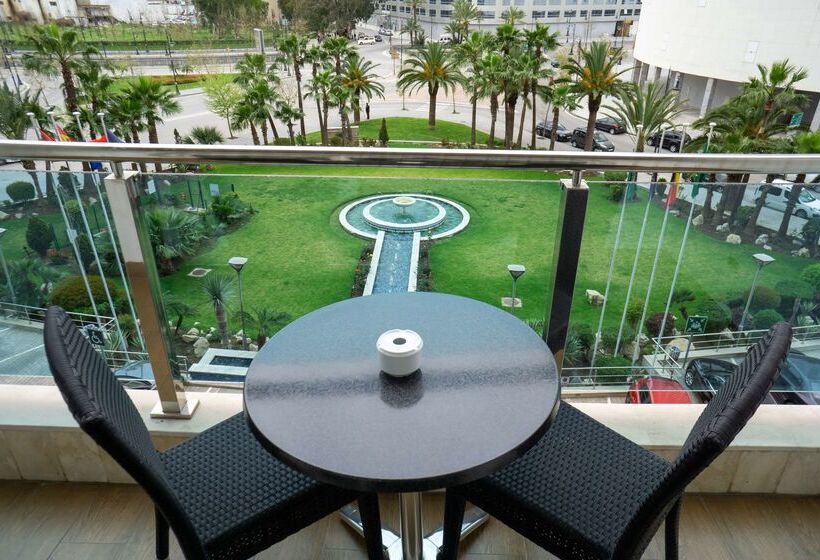 هتل Royal Tulip City Center