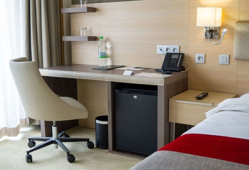 هتل Royal Tulip City Center