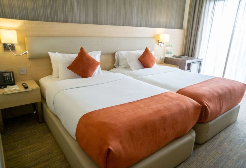 هتل Royal Tulip City Center