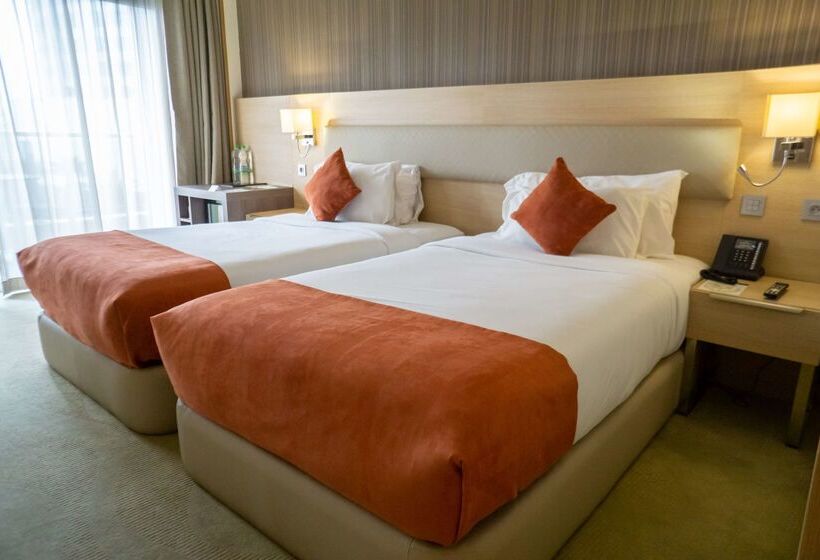 هتل Royal Tulip City Center