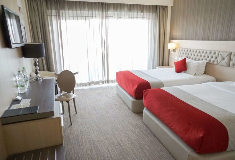 هتل Royal Tulip City Center