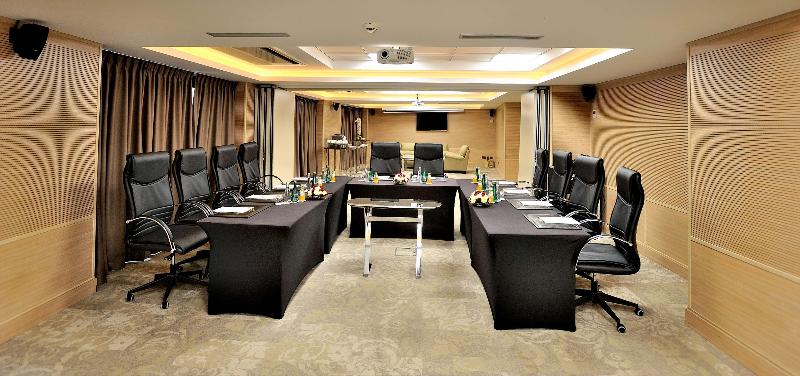 هتل Royal Tulip City Center