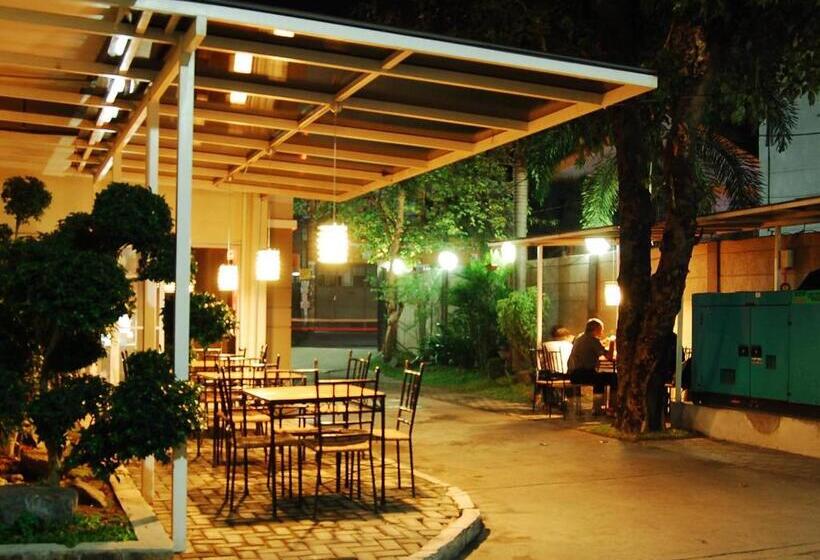 هتل Rumi Apartelle