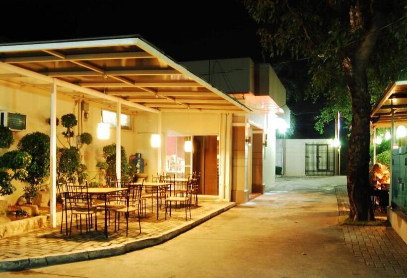 هتل Rumi Apartelle