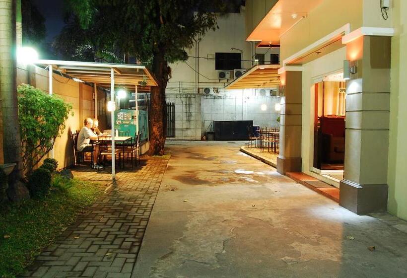 هتل Rumi Apartelle