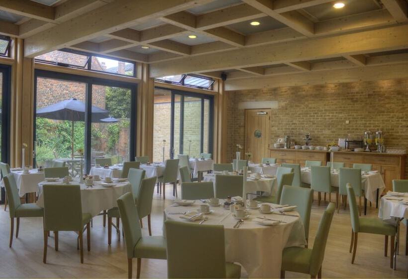 Rural Hotel Canterbury Cathedral Lodge