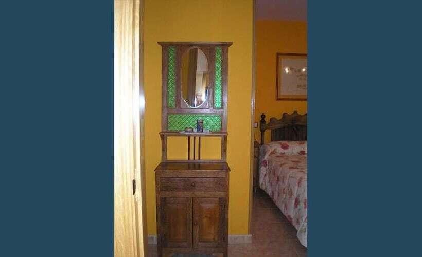 فندق ريفى El Hotel Entreríos