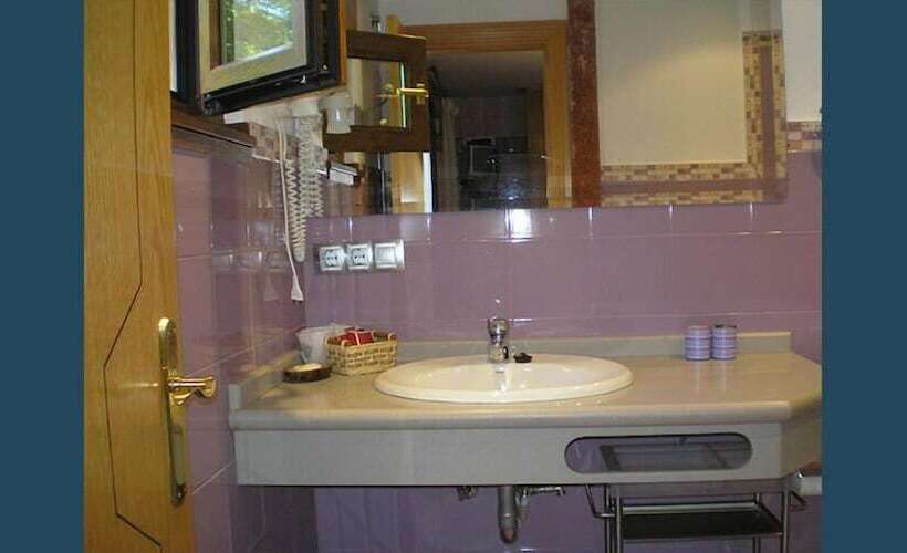 فندق ريفى El Hotel Entreríos