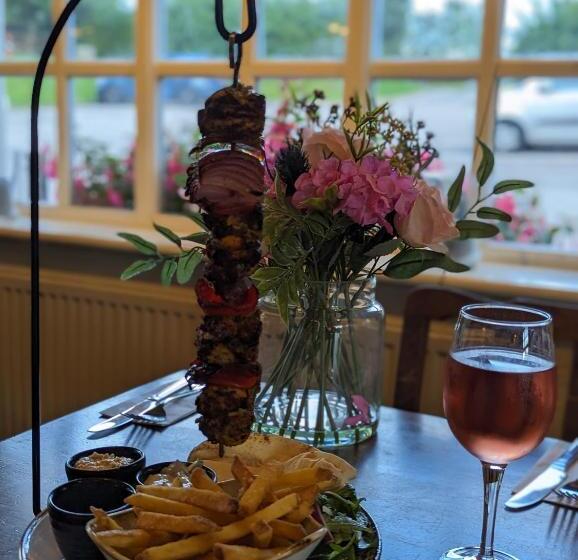 Сельский отель Station Inn B&b